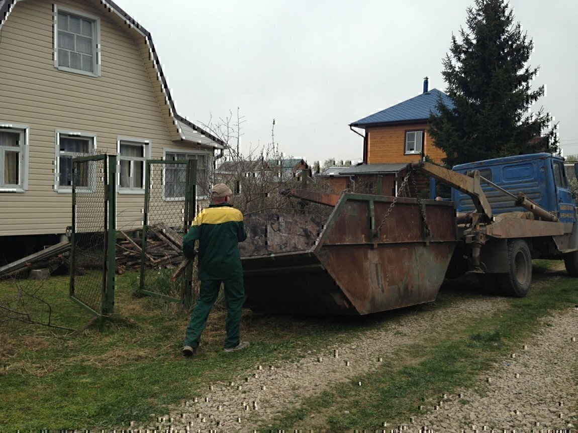 Вывоз мусора и отходов с дачи и участка СНТ в Белой Калитве в октябре