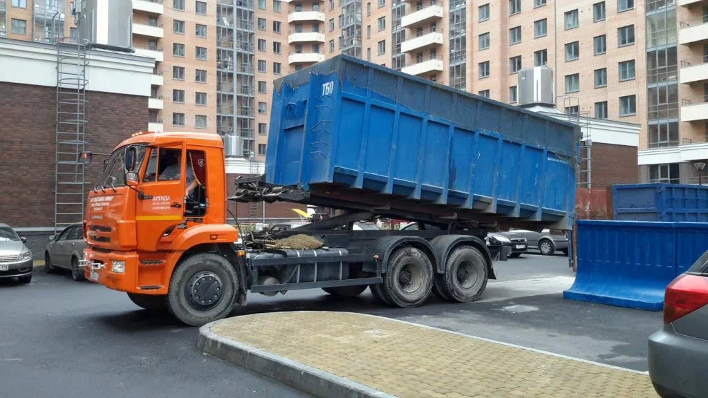 Аренда пухто для вывоза строительного и бытового мусора в Белой Калитве в октябре