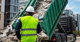Вывоз строительного мусора в Белой Калитве: услуги лицензированной компании — ПроМусор